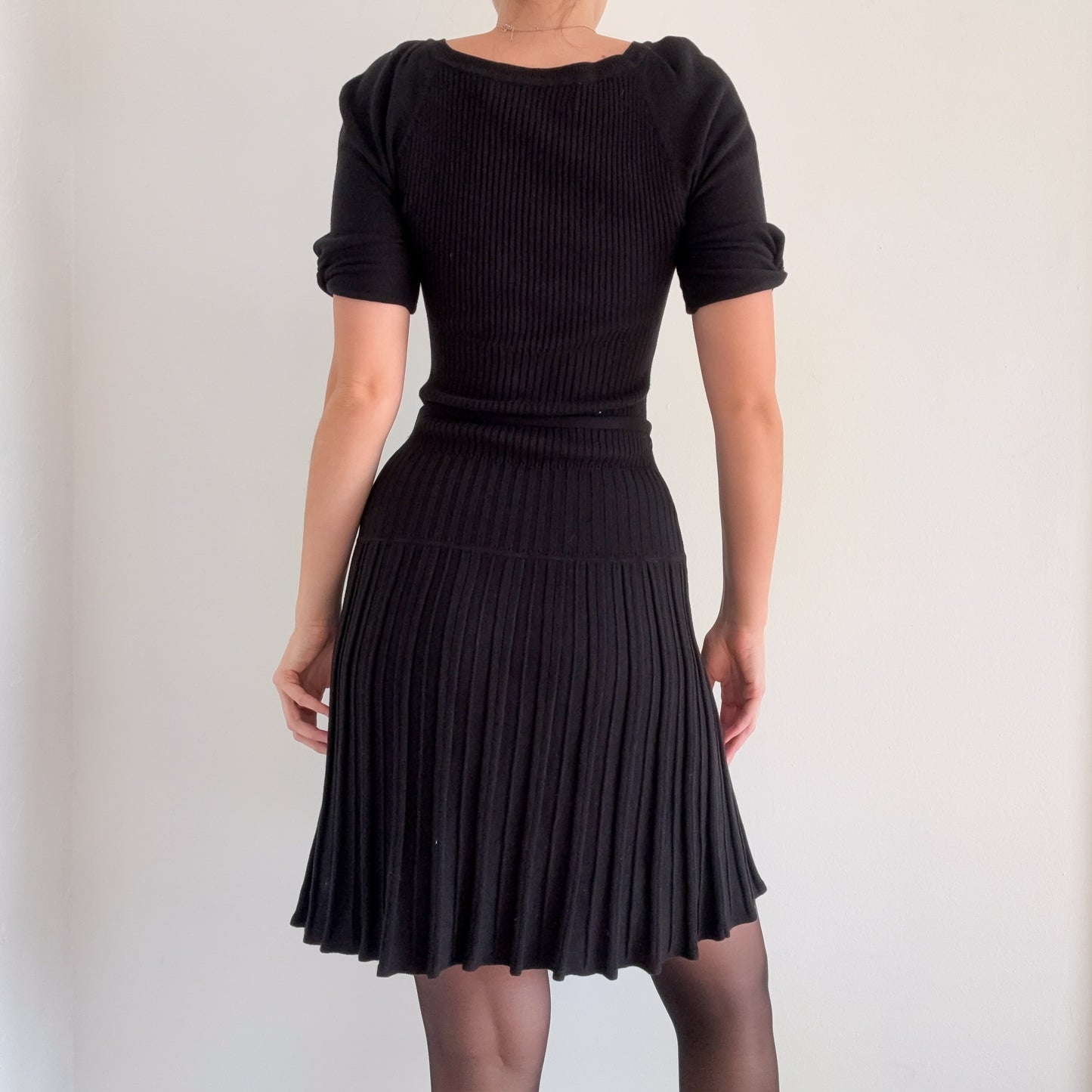 Y2K Black Knit Tie Pleated Midi Dress / SZ S