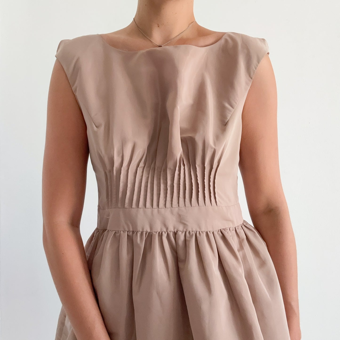 2010's Taupe Pleated Babydoll Dress / SZ M