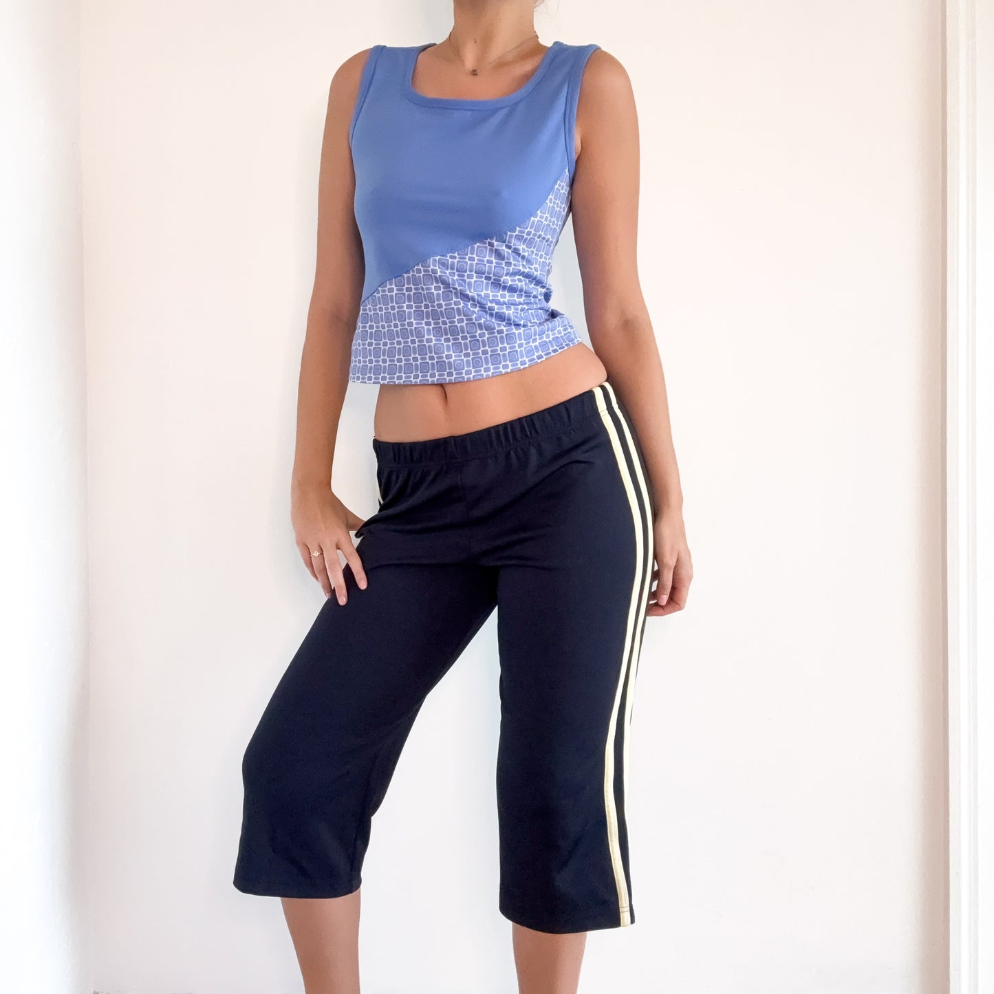 Y2K Navy Striped Capri Workout Pants / SZ S-M