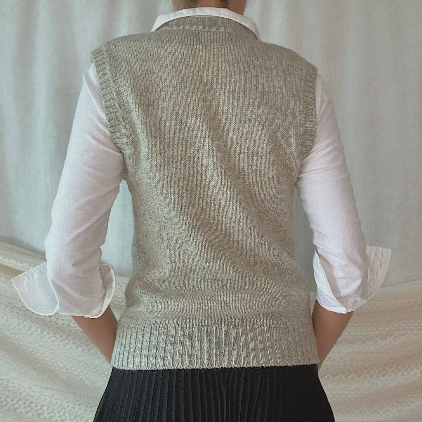 70's Grey Wool Sweater Vest / SZ S