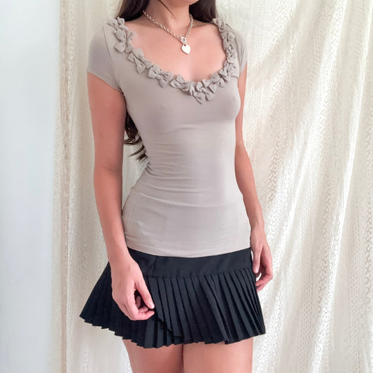 2010's Taupe Bow Neckline Tee / SZ XS/S