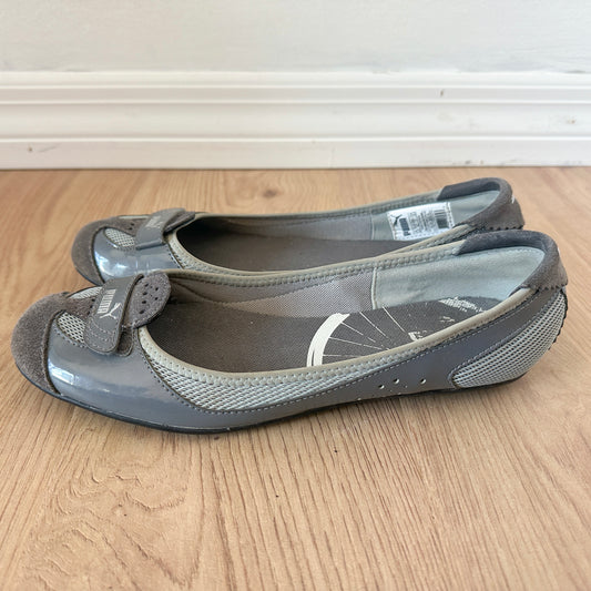 Y2K Puma Grey Sporty Ballet Flats / SZ 9