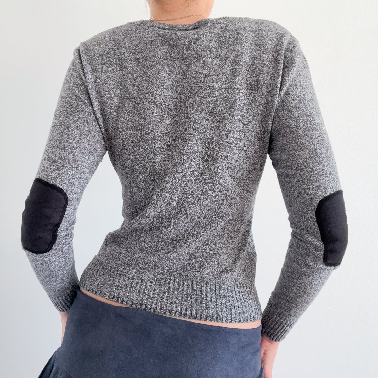 2010's Grey Knit Elbow Pad Cardigan / SZ S