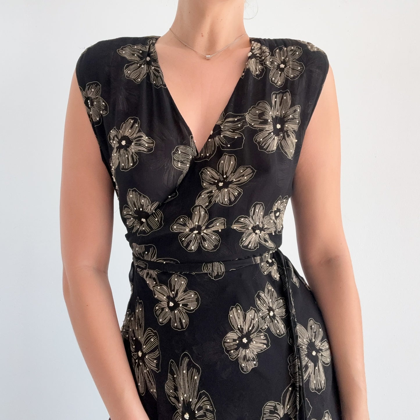 Y2K Black Floral Silk Wrap Midi Dress / SZ M/L