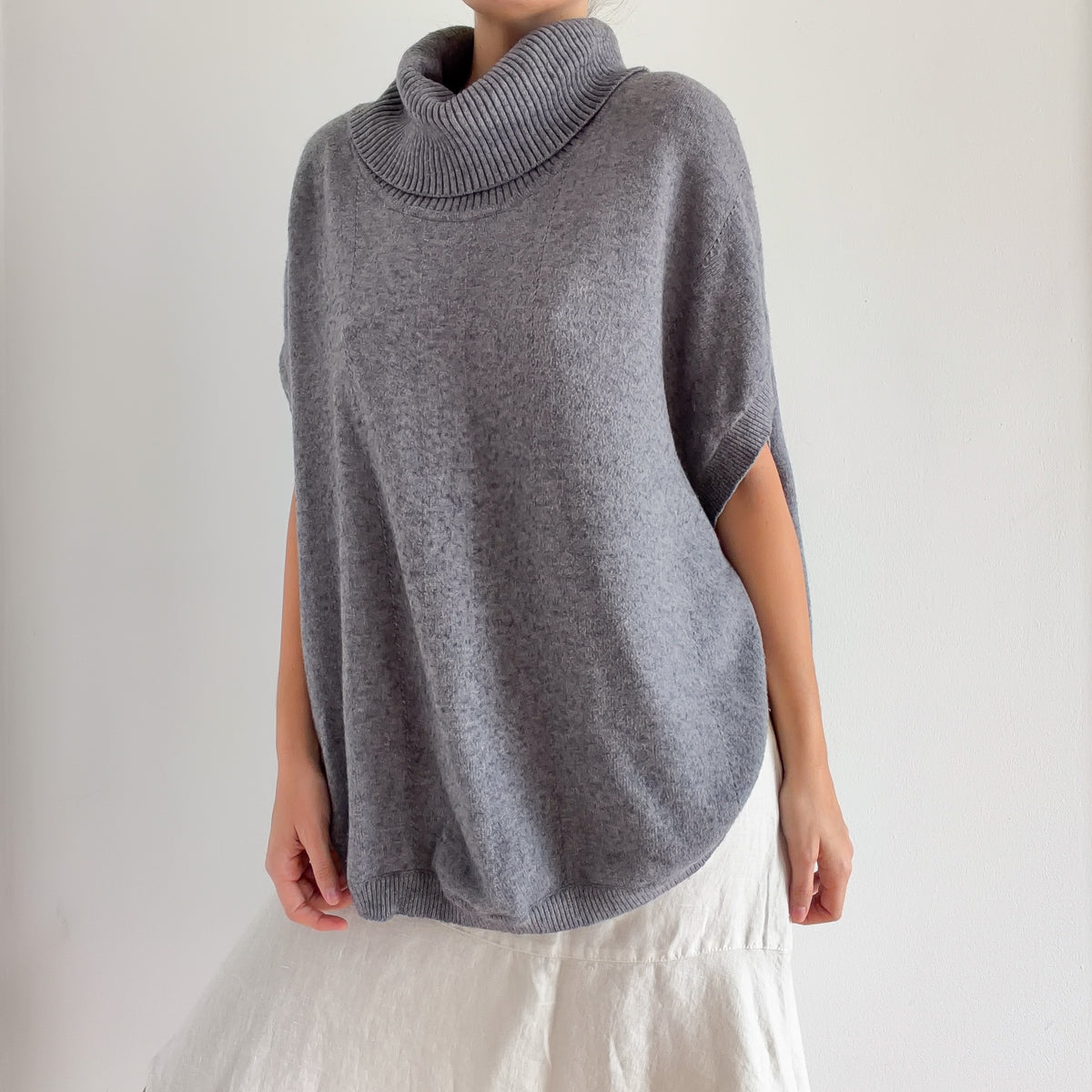 Y2K Grey Knit Turtleneck Poncho Top / One Size