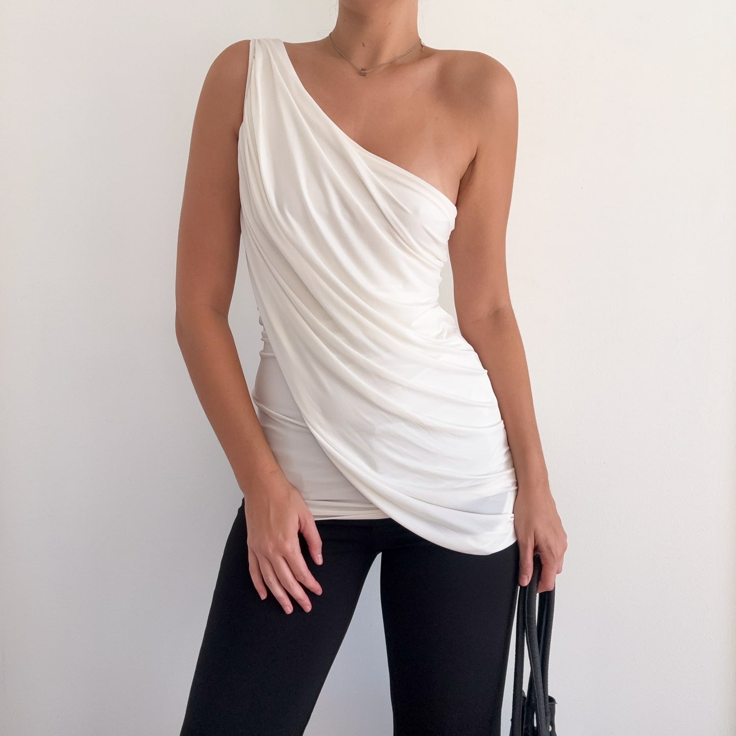 Y2K BCBGMaxAzria White Draped One Shoulder Top / SZ S