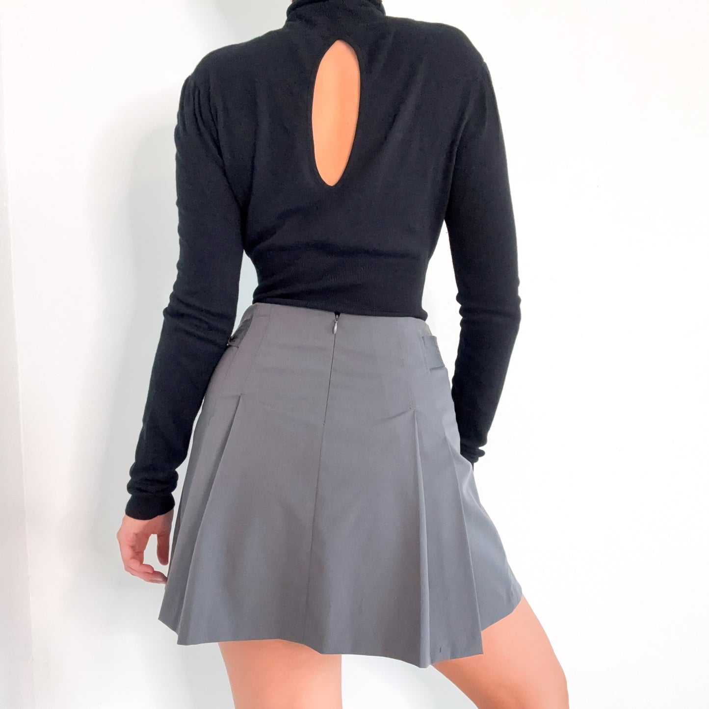 Y2K Grey Pleated Bow Tie Skirt / SZ S-M
