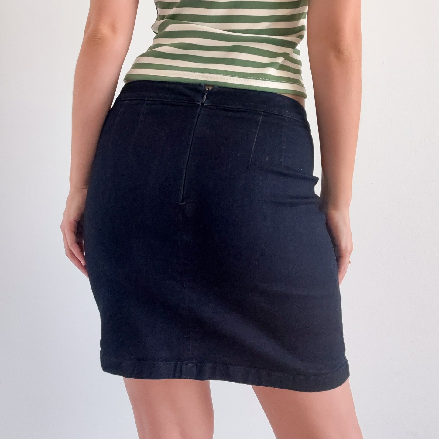 Y2K Navy Button Pencil Skirt / SZ 4