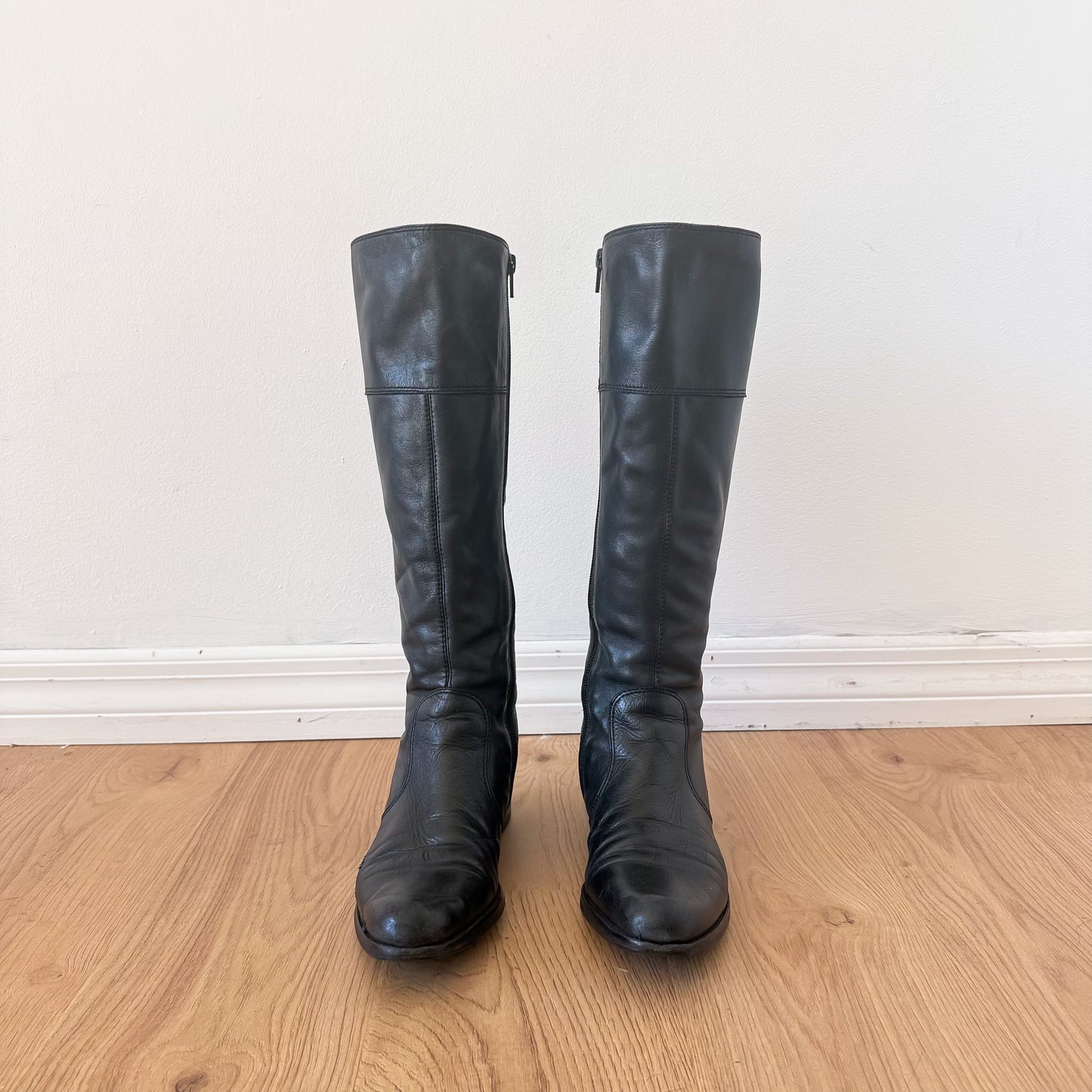 90's Italian Leather Knee High Boots / SZ 7.5