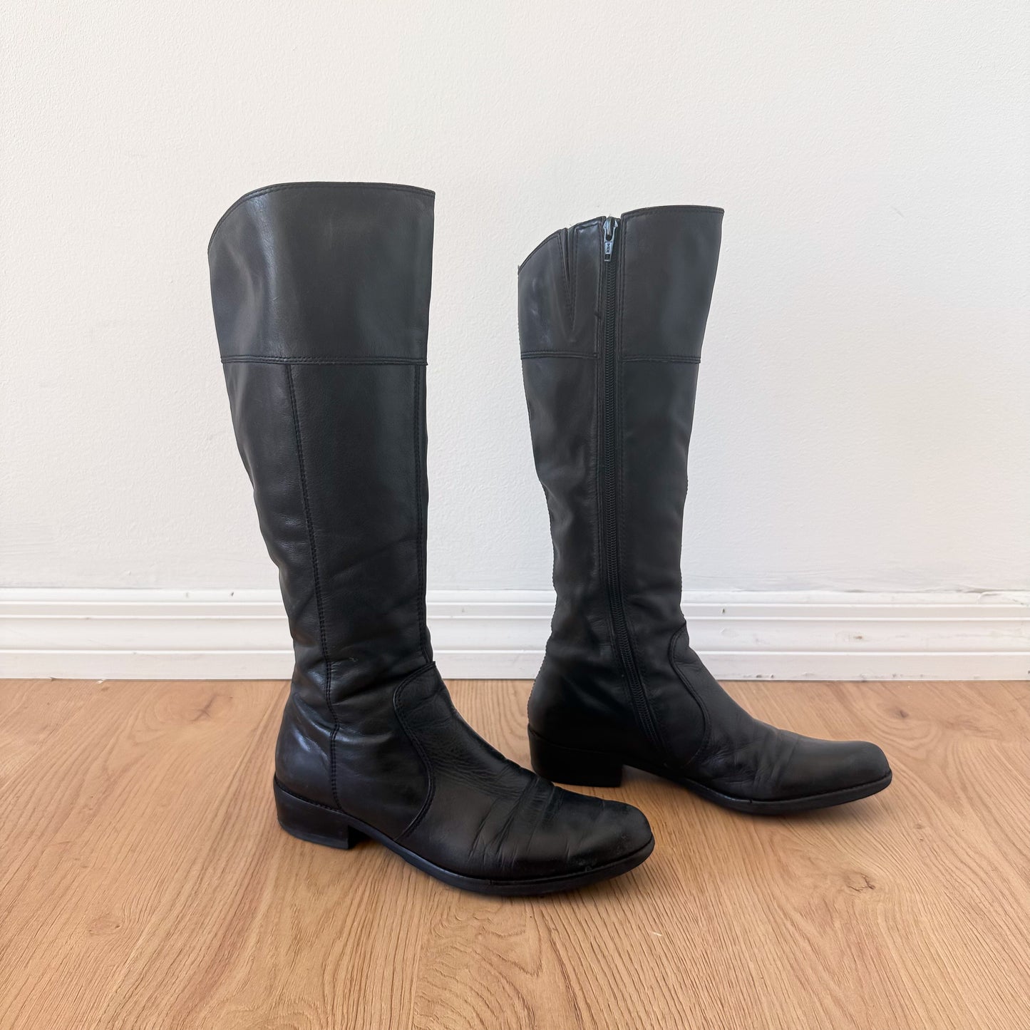 90's Italian Leather Knee High Boots / SZ 7.5