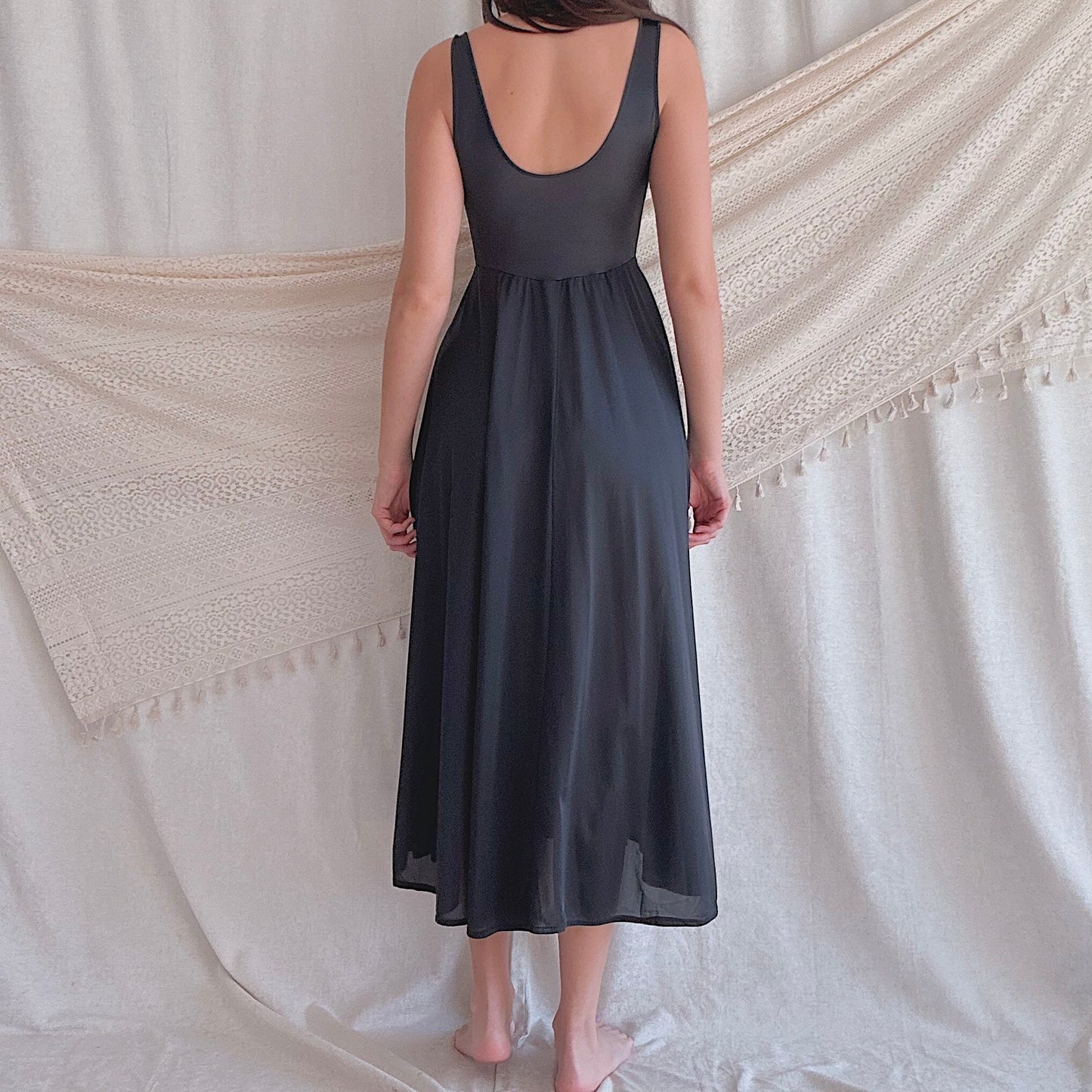 80's Olga Black Lace Nightgown / SZ S