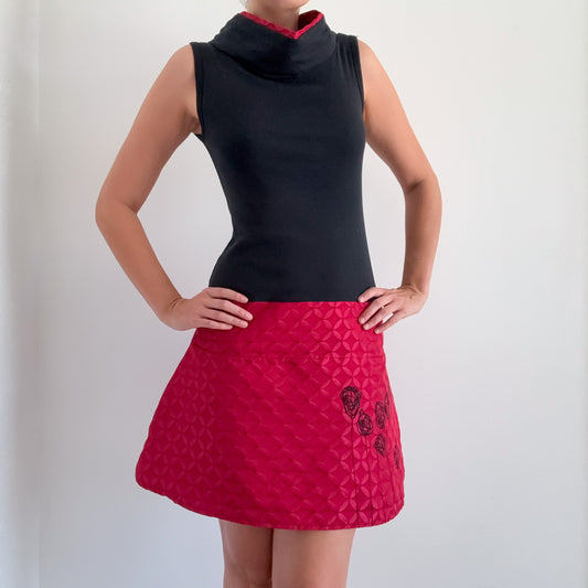 Y2K Spanish Black & Red Mod Dress / SZ M