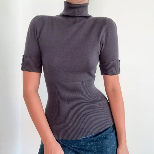 Y2K Grey Knit  Short Sleeve Turtleneck / SZ M-L