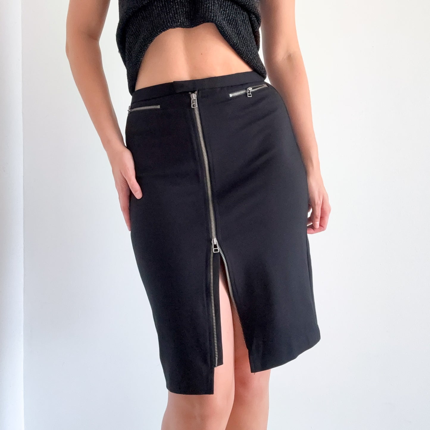 Y2K Black Zip Pencil Skirt / SZ 4