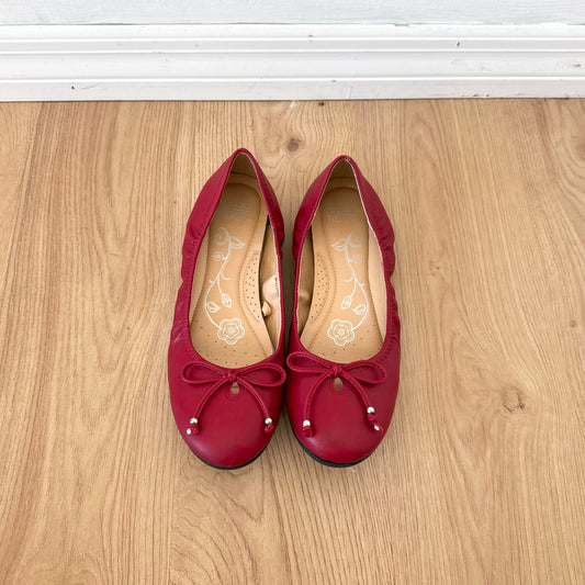 Red Bow Ballet Flats / SZ 9