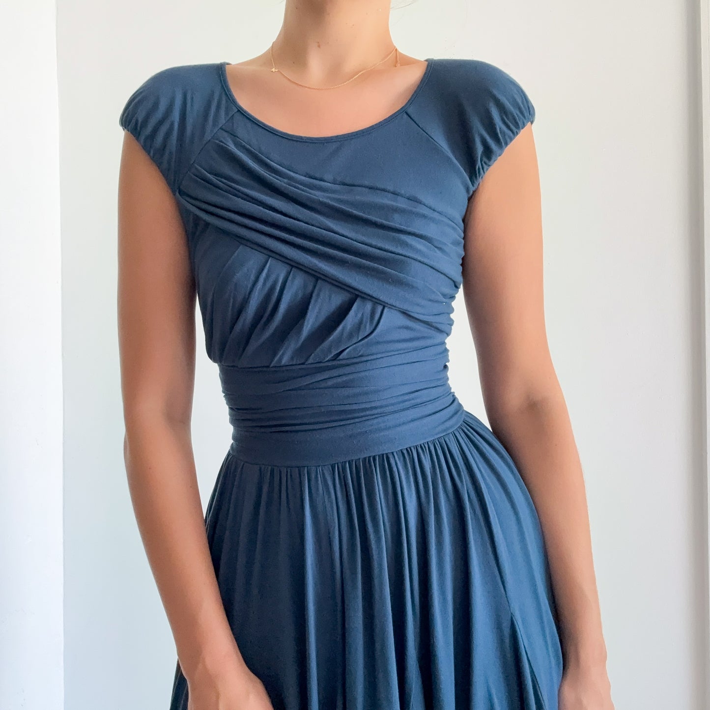 Y2K Peacock Pleated Rayon Midi Dress / SZ XS-S