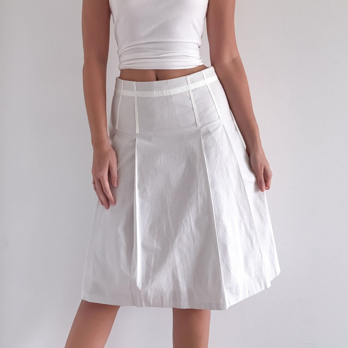 Y2K White Cotton Pinstripe Pleated Midi Skirt / SZ 2-6