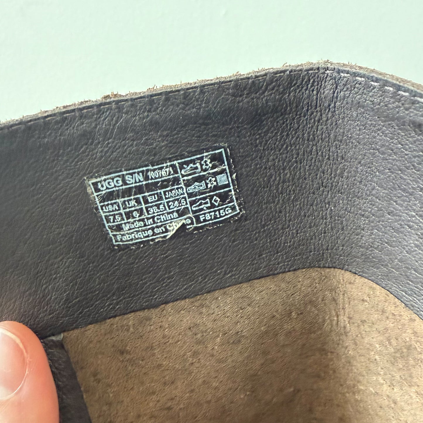 Y2K Ugg Brown Suede Leather Boots / SZ 7.5