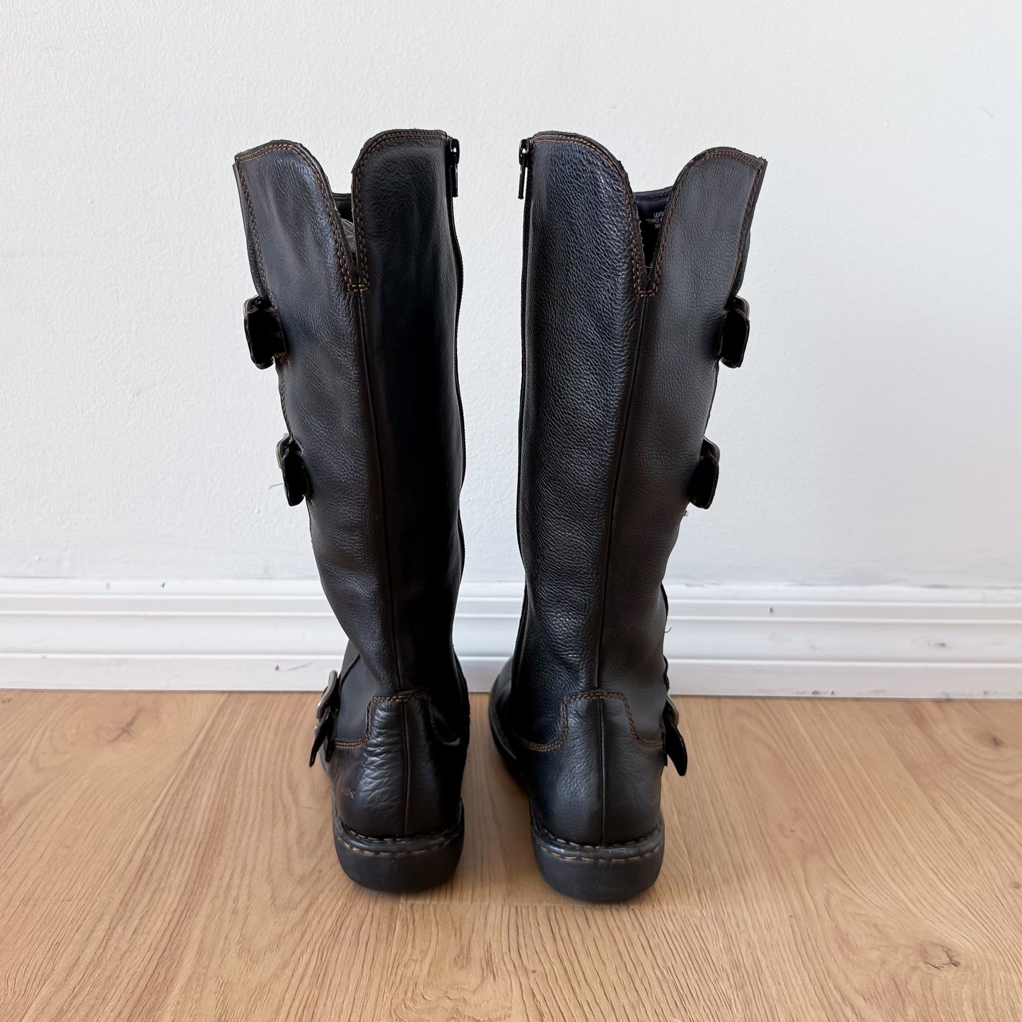 Y2K Black Leather Buckle Boots / SZ 8.5