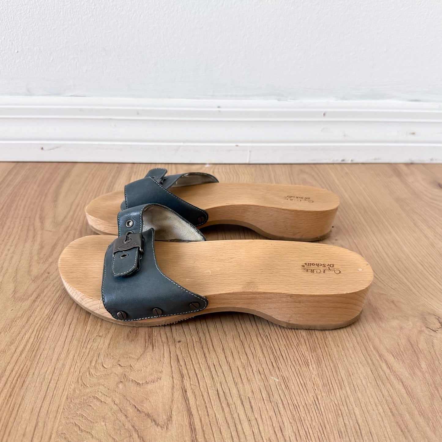 Y2K Dr. Scholl's Slate Blue Wooden Sandals / SZ 8
