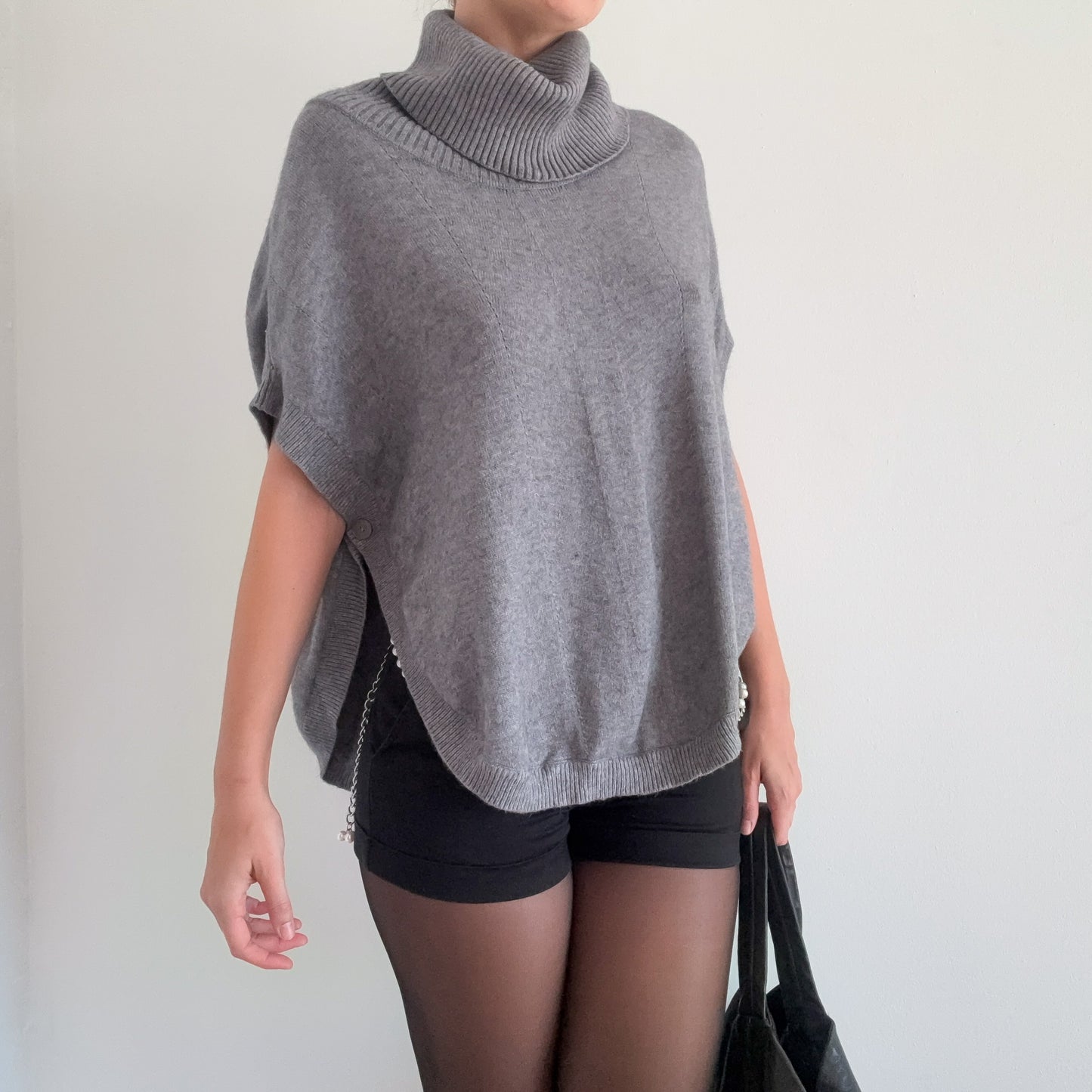Y2K Grey Knit Turtleneck Poncho Top / SZ M
