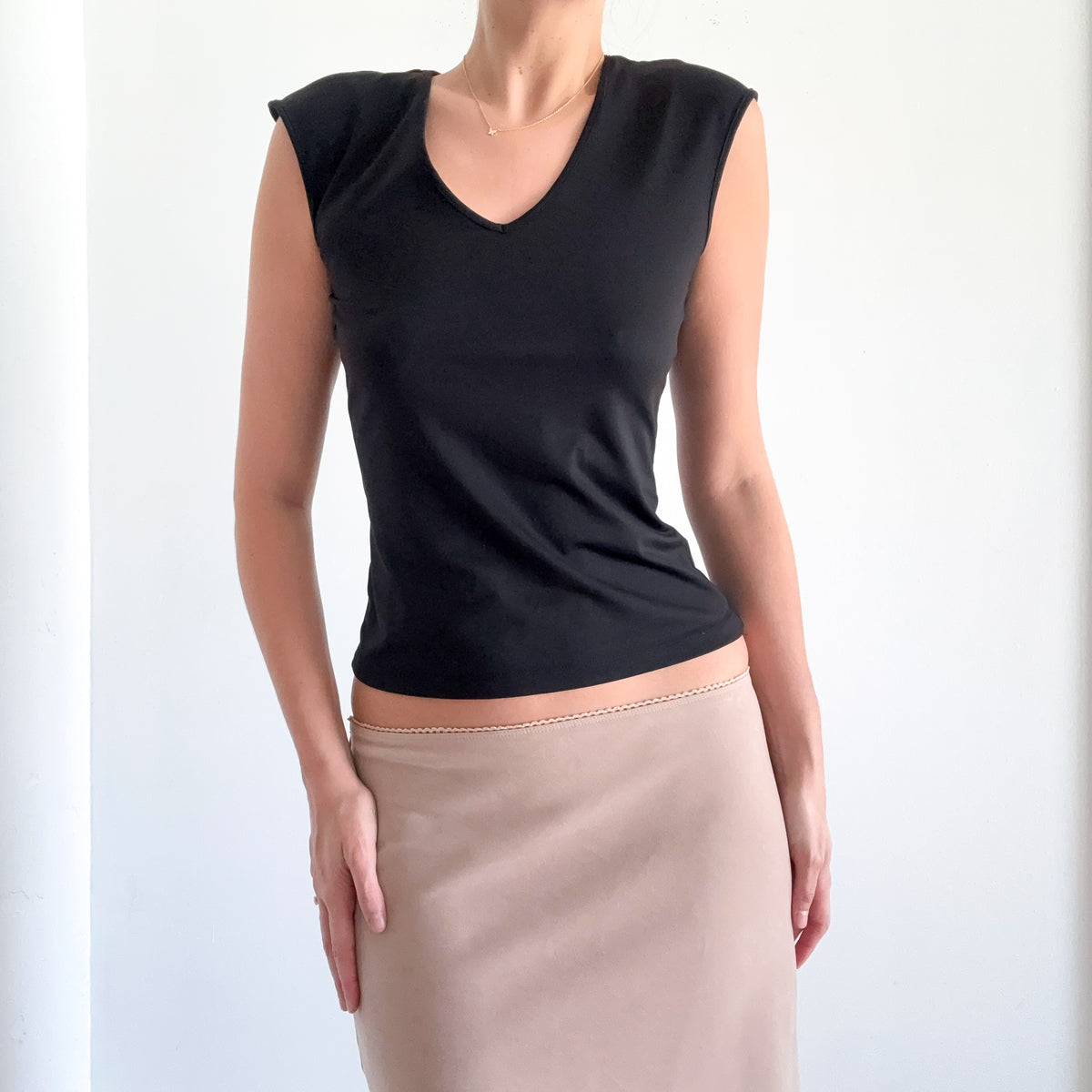 Y2K Black Cap Sleeve Top / SZ M