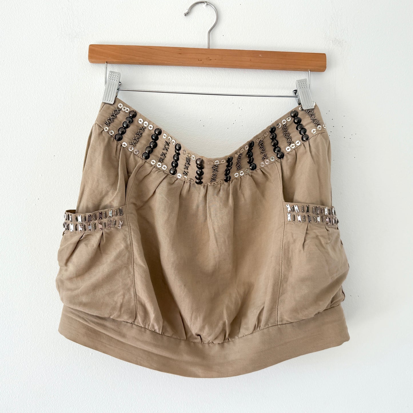 2010's Olive Embellished Mini Skirt / SZ XS