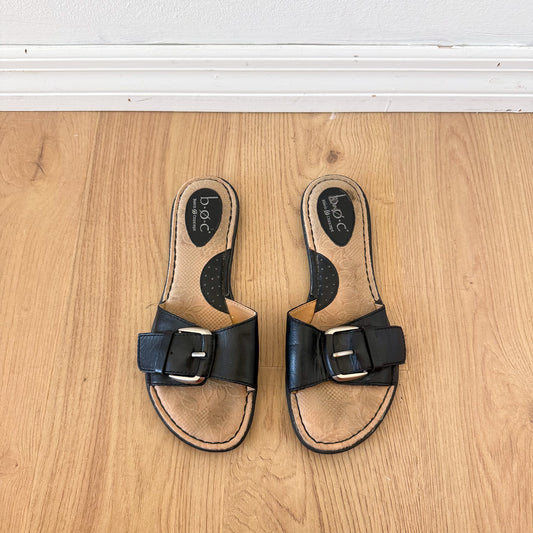 Y2K Black Leather Buckle Slides / SZ 8