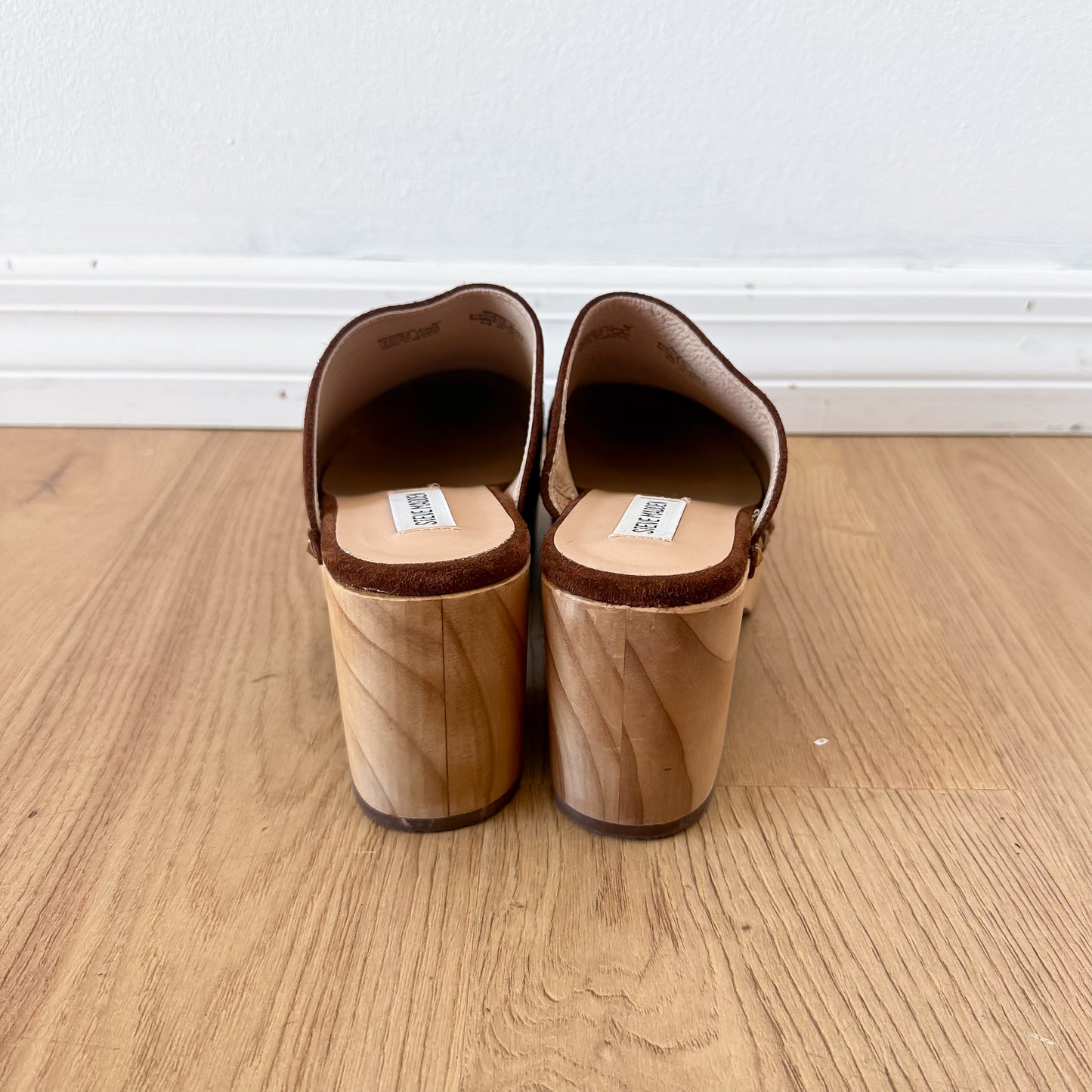 Y2K Steve Madden Suede Clogs / SZ 8