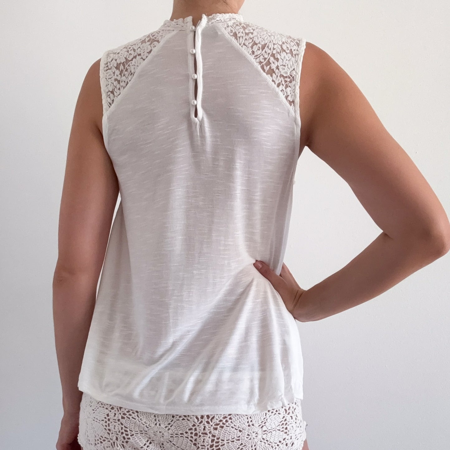 Y2K White Lace High Neck Blouse / SZ S
