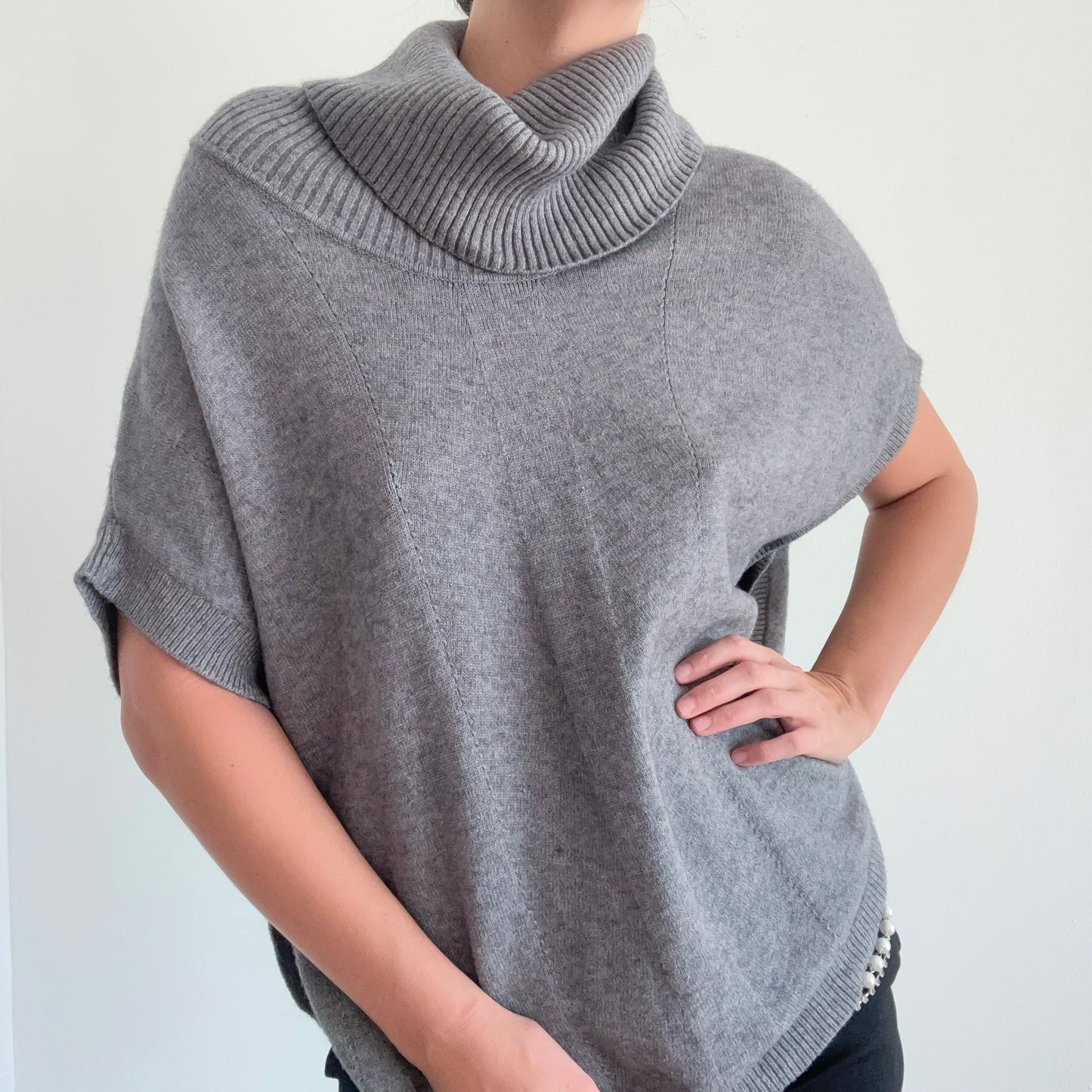 Y2K Grey Knit Turtleneck Poncho Top / SZ M