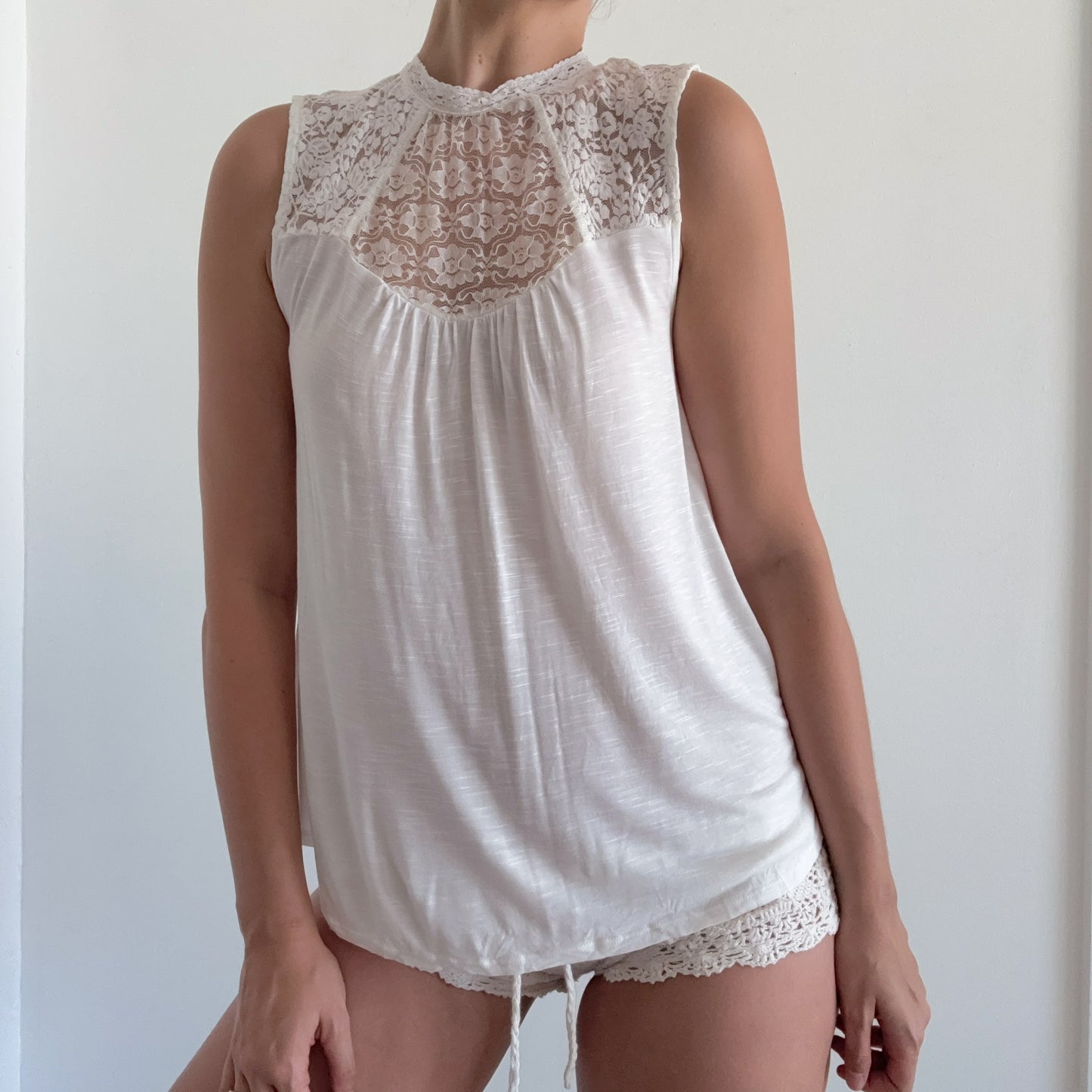 Y2K White Lace High Neck Blouse / SZ S