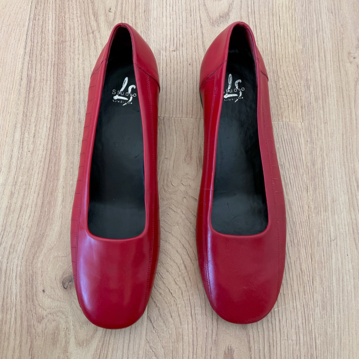 2010's Red Leather Ballet Flats / SZ 9