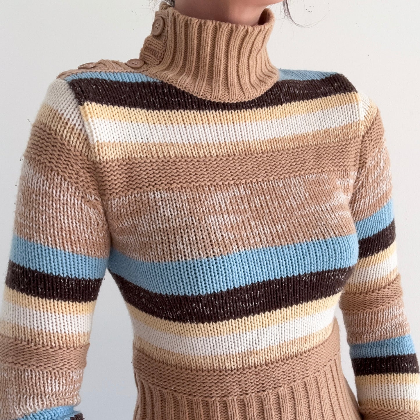 Y2K Tan & Blue Striped Knit Sweater / SZ S/M