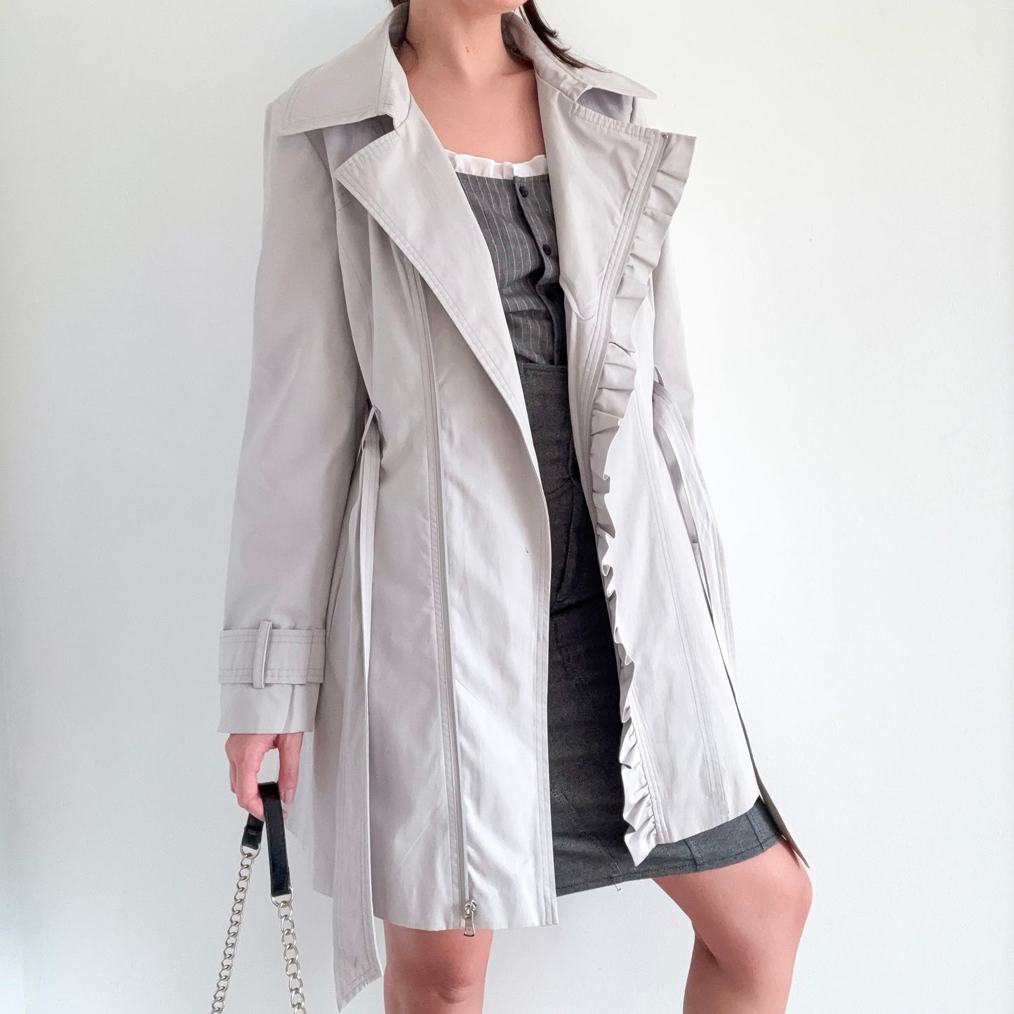 2010's Light Grey Ruffle Coat / SZ L