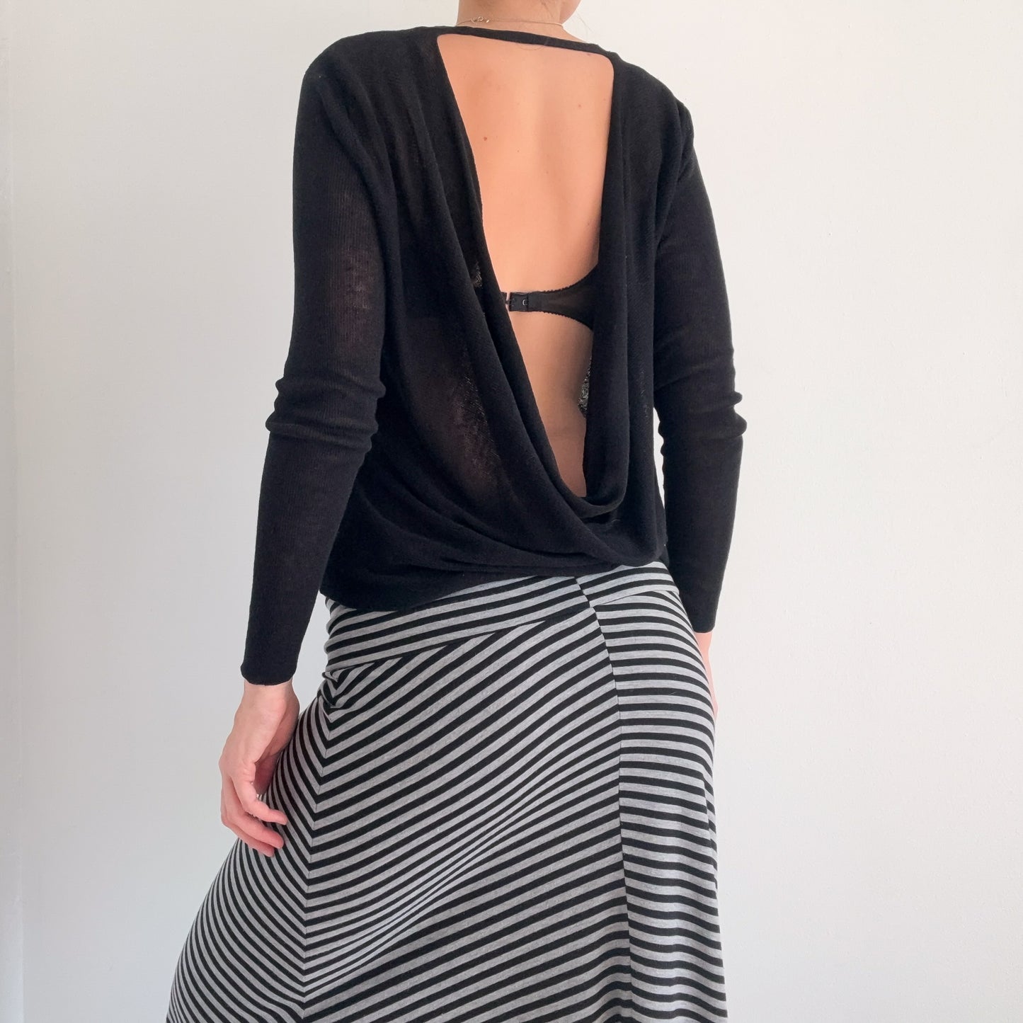 Y2K Black Knit Slouchy Backless Cardigan / SZ S