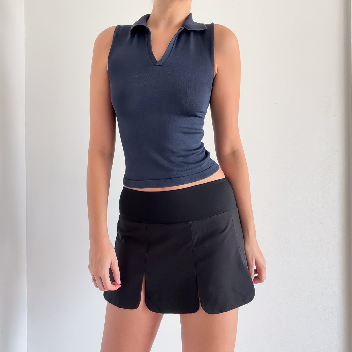 Y2K Fila Black Scallop Hem Tennis Skirt / SZ M
