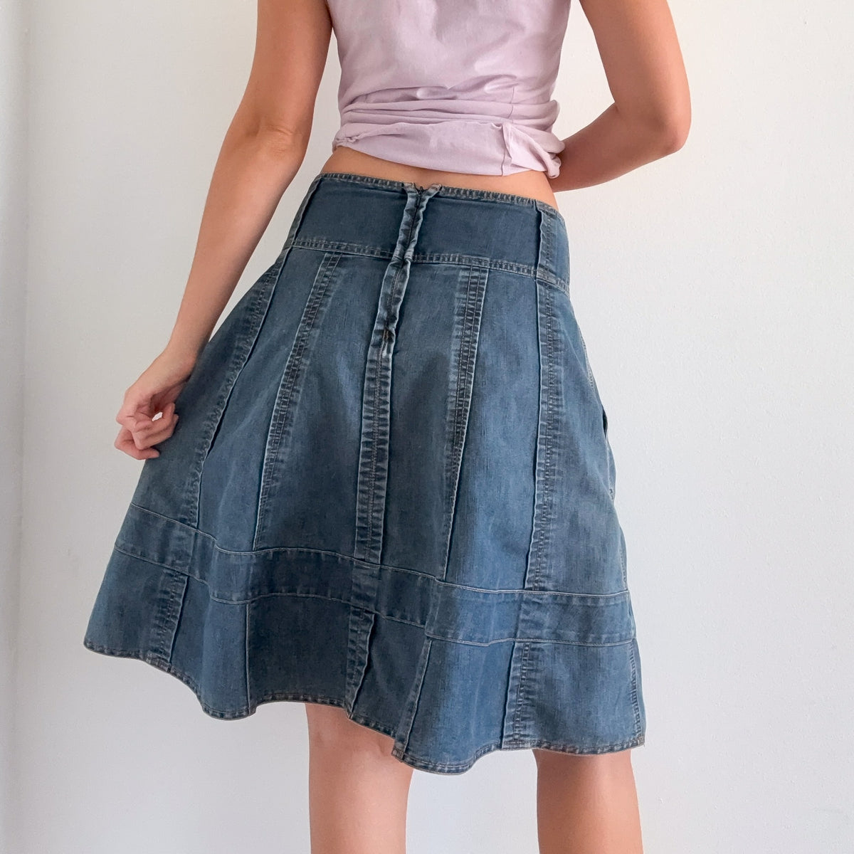 Y2K DKNY Denim Midi Skirt / SZ 4-6