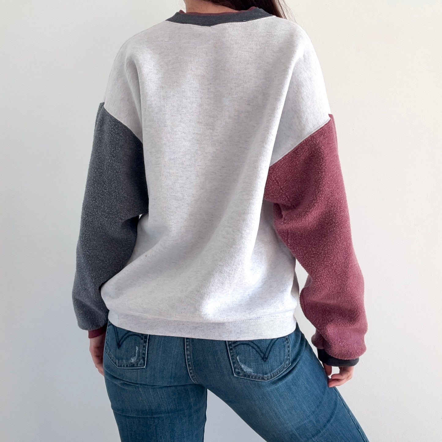 90's Grey Colorblock Graphic Sweatshirt / SZ L