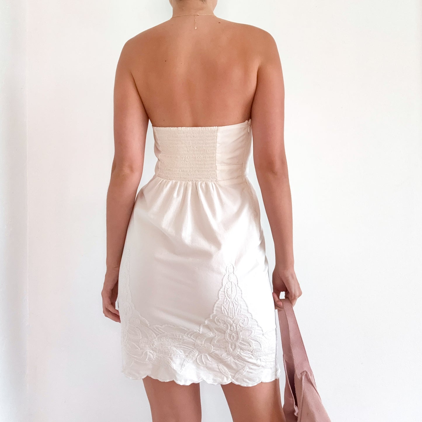 Y2K White Cotton Embroidered Mini Dress / SZ 4