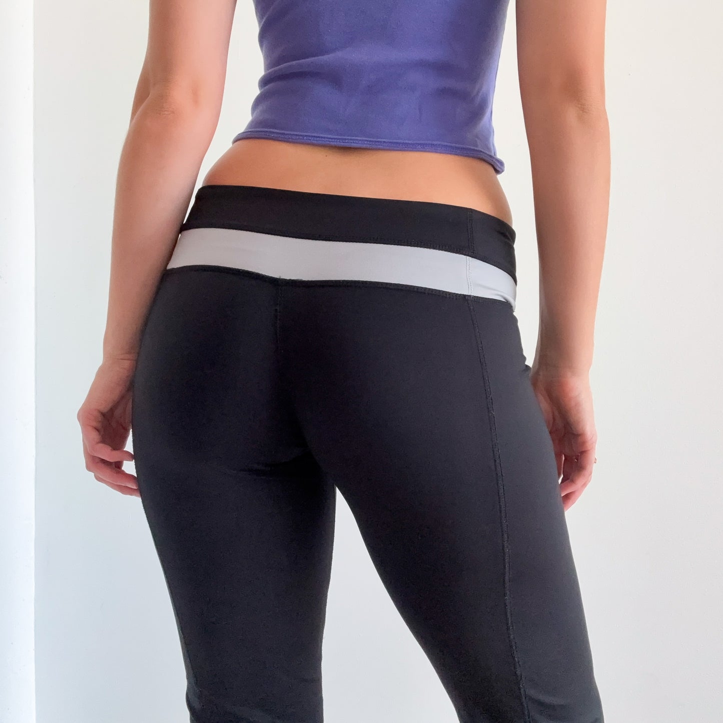 Y2K Black & Grey Yoga Pants / SZ M