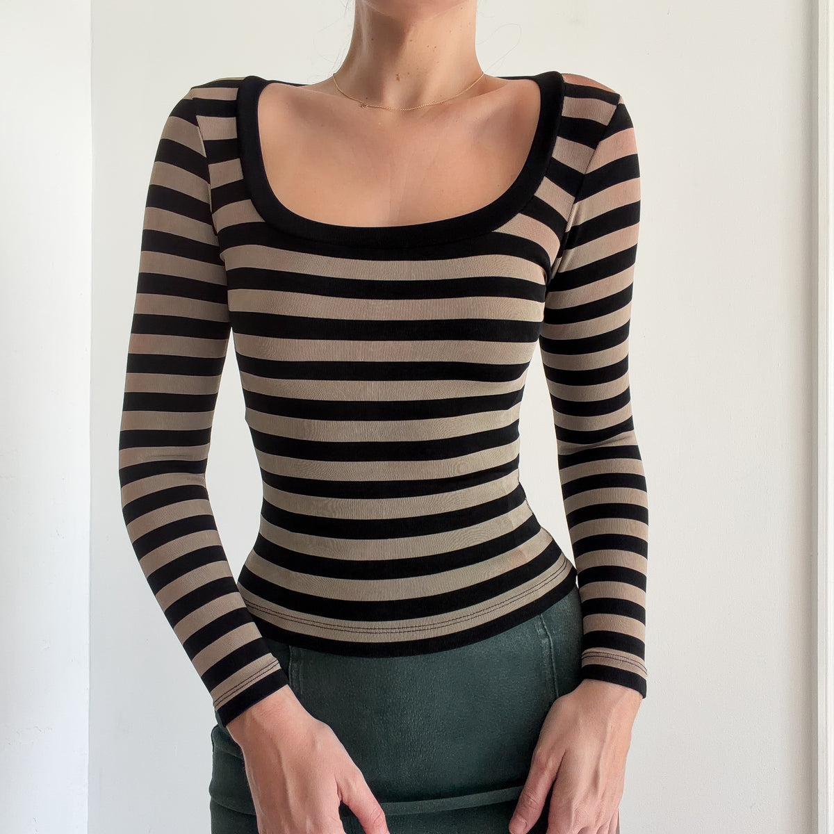 90's BCBG Taupe & Black Striped Top / SZ S
