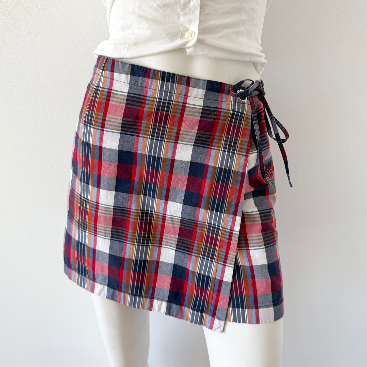 90's Ann Taylor Navy & Red Plaid Skort / SZ 2