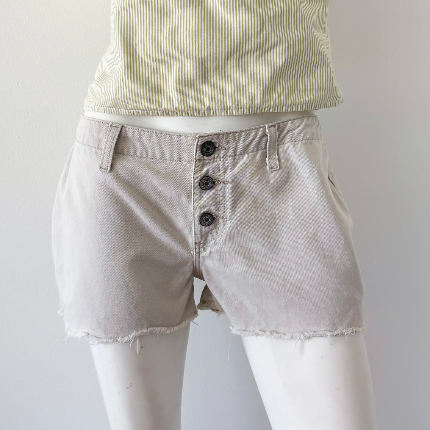 Y2K Cream Denim Buttonfly Shorts / SZ 4