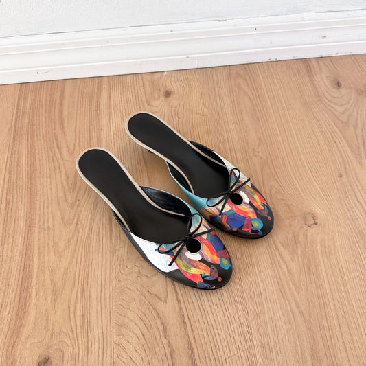 Y2K Artwork Ballet Kitten Heels / SZ 8