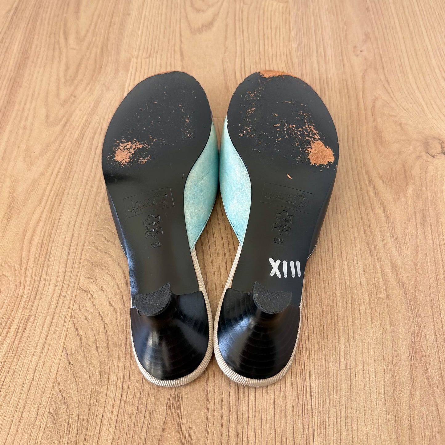 Y2K Artwork Ballet Kitten Heels / SZ 8