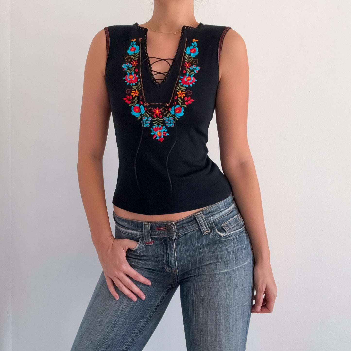 Y2K Black Embroidered Flower Lace Up Top / SZ S