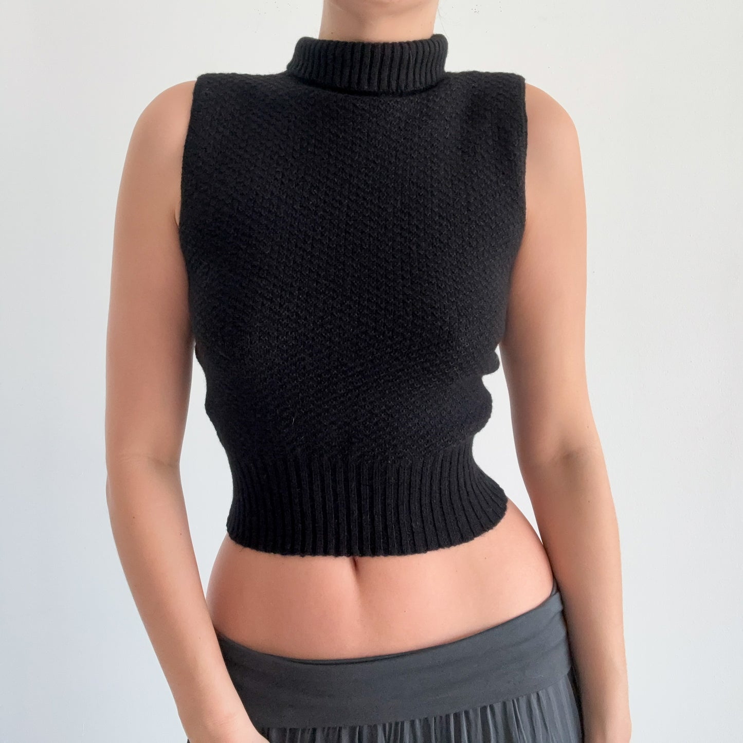 70's Black Knit Sleeveless Turtleneck / SZ S