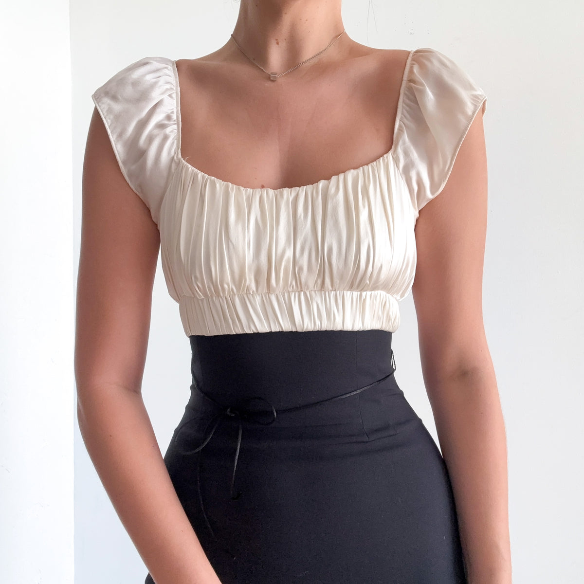 Y2K Ivory & Black Silk Pencil Dress / SZ XS/S