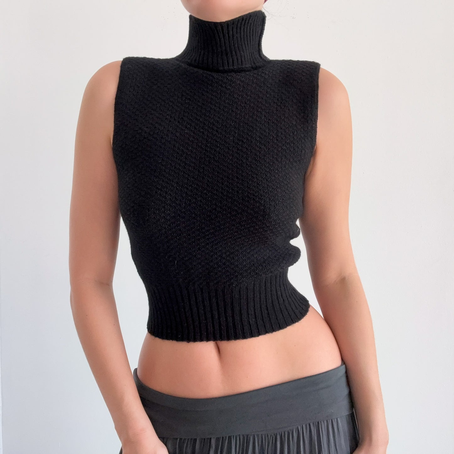 70's Black Knit Sleeveless Turtleneck / SZ S
